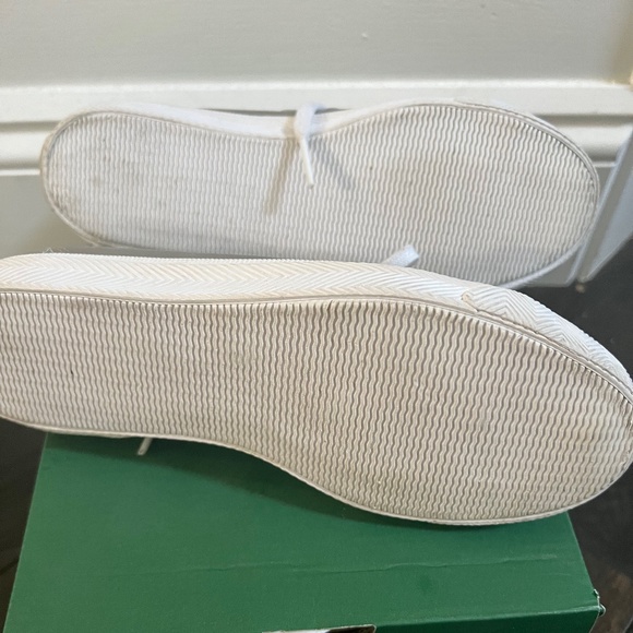 Girls Lacoste leather sneakers size 2 - Picture 3 of 4